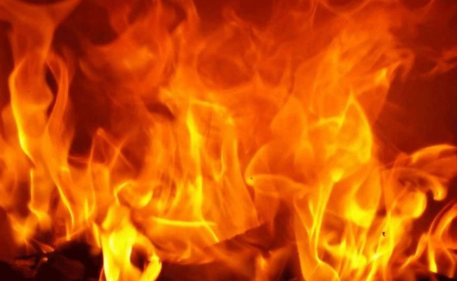 Paint shop gutted in fire in Kozhikode; loss estimated at Rs 1.5 crore