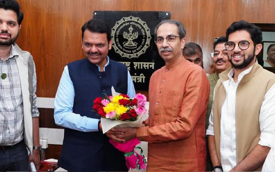 Shiv Sena (UBT) praises CM Fadnavis in Saamana editorial, sparks speculation of alliance