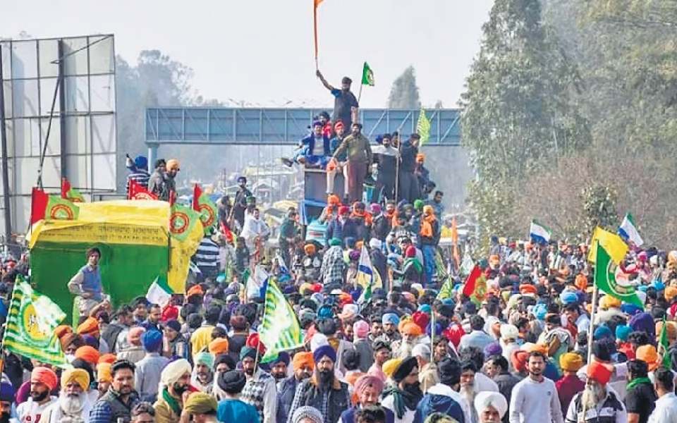 Punjab farmers call for 'Kisan Mahapanchayat' on Jan 4; Dallewal says no pressure to be on fast