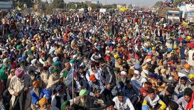 Farmers block highway; demand release of protesters, withdrawal of sedition charges