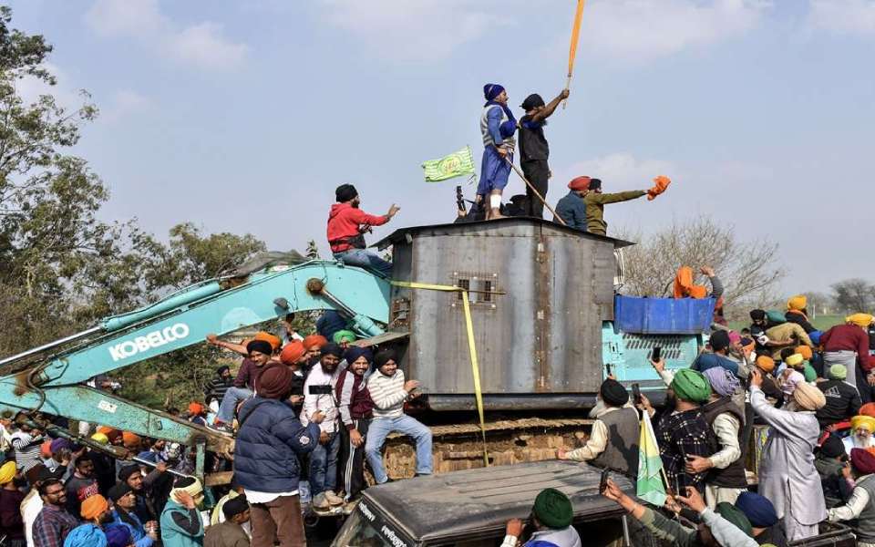 Seize Earthmoving Equipment From Farmers' Protest Sites: Haryana DGP To ...