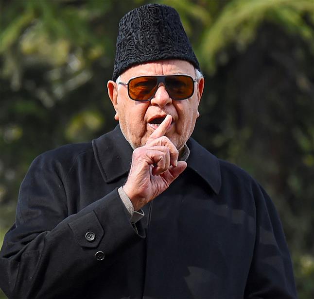 Don't Live In 'cuckoo World', We Still Face Militancy: Farooq Abdullah ...