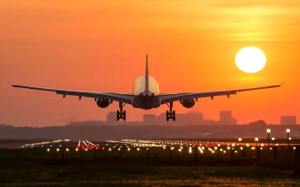 Over 350 flights delayed at Delhi airport due to congestion
