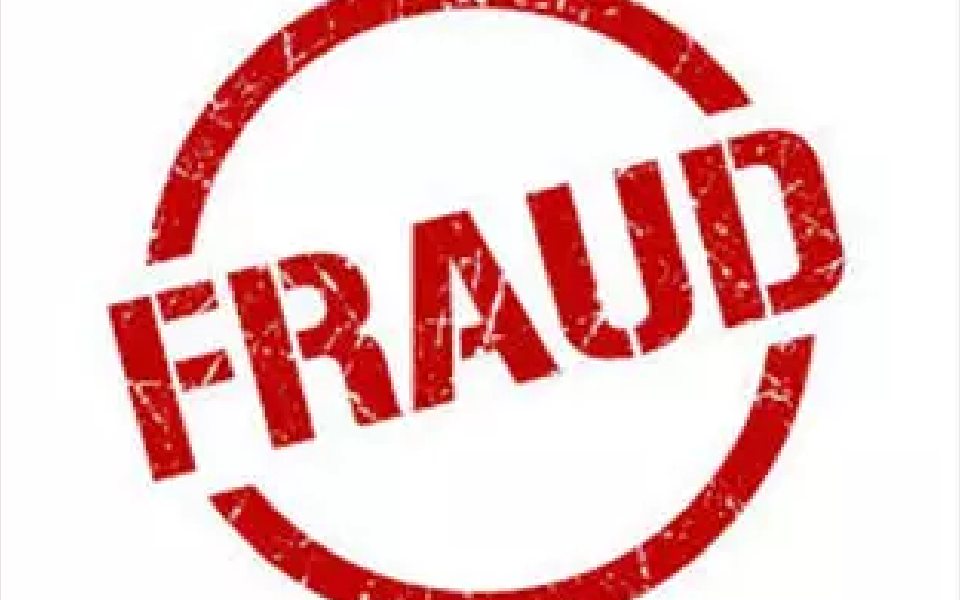 Man posing as Dy CM Shinde's PA cheats 18 persons of Rs 55 lakh; booked along with wife