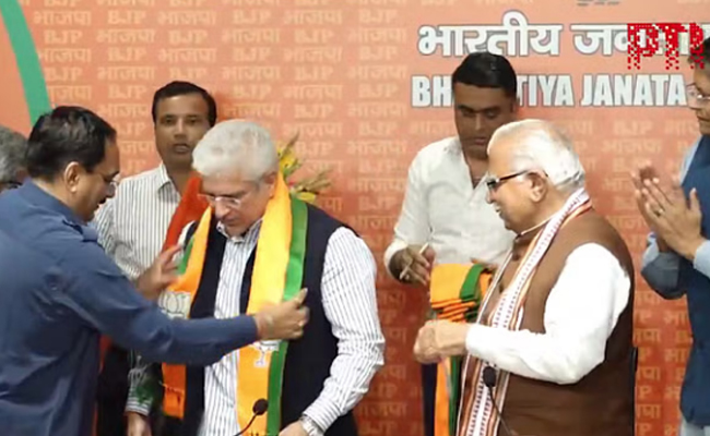 Day after quitting AAP, Kailash Gahlot joins BJP