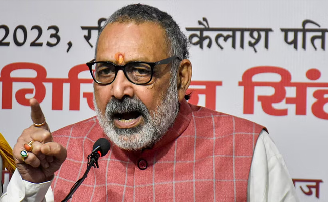 Bangladeshis, Rohingya among delivery agents: Giriraj Singh