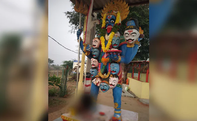 Man's severed head found at foot of idol at Telangana temple