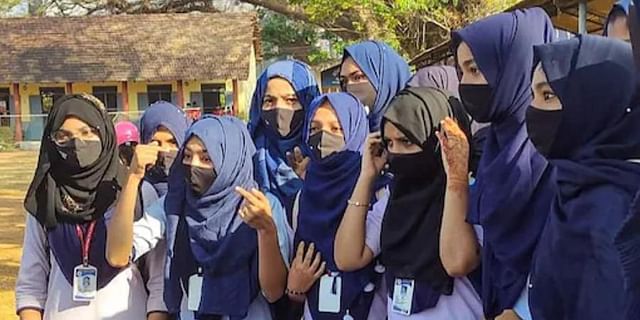 Hijab row: 200 JNU women students extend solidarity to Muslim students in Karnataka