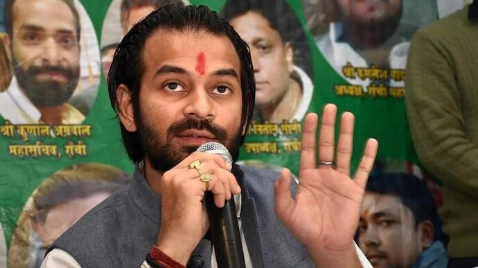 RJD excommunicates Tej Pratap Yadav for 6 years following social media "relationship" post