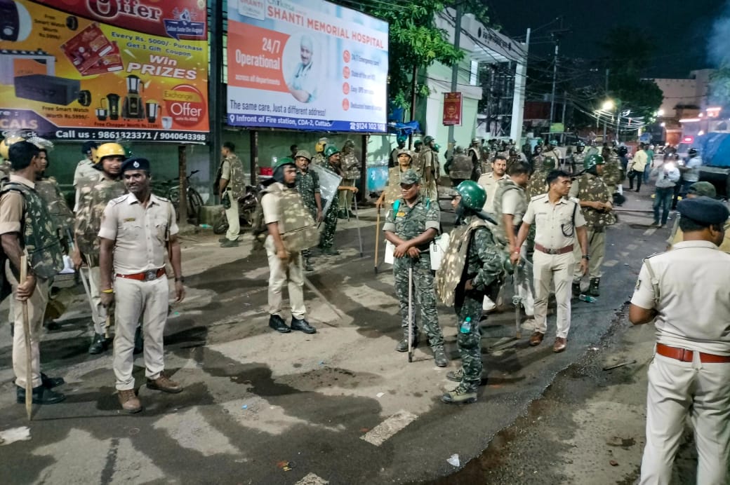 Tension palpable in violence-hit Cuttack, heavy security deployed amid 12-hr bandh