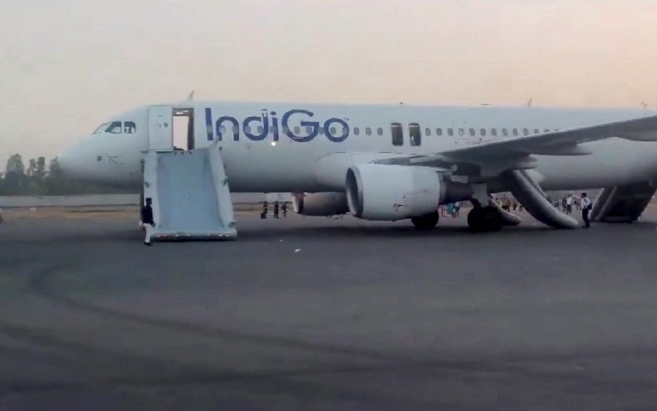 Bomb scare on Varanasi-bound flight at Delhi airport turns out hoax