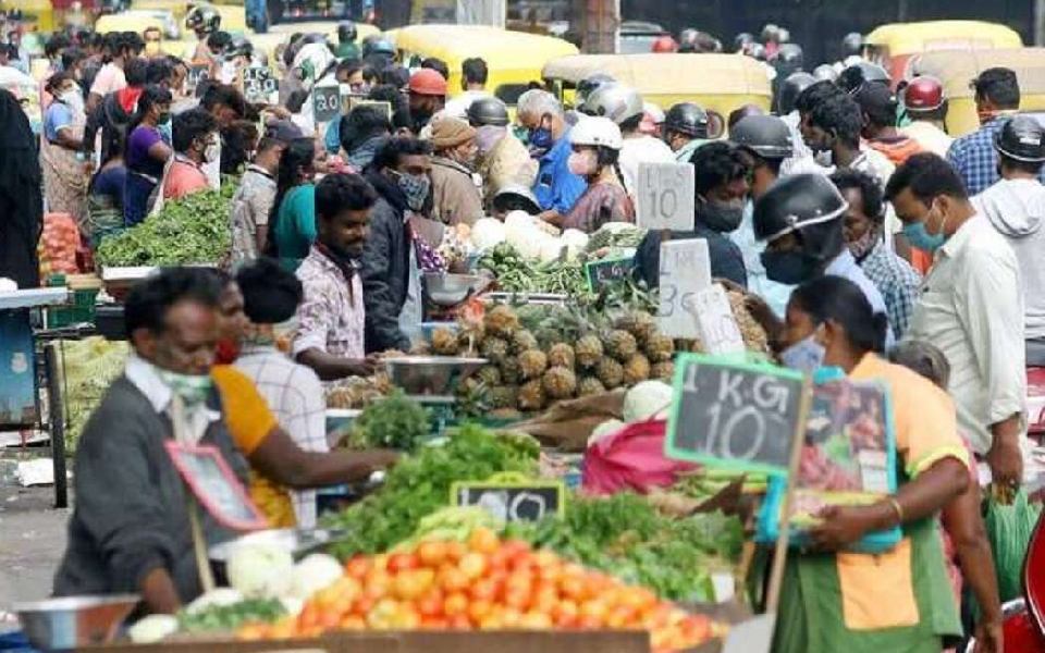 Retail inflation eases to 4-month low of 5.2 pc in Dec; creates room for RBI's rate cut