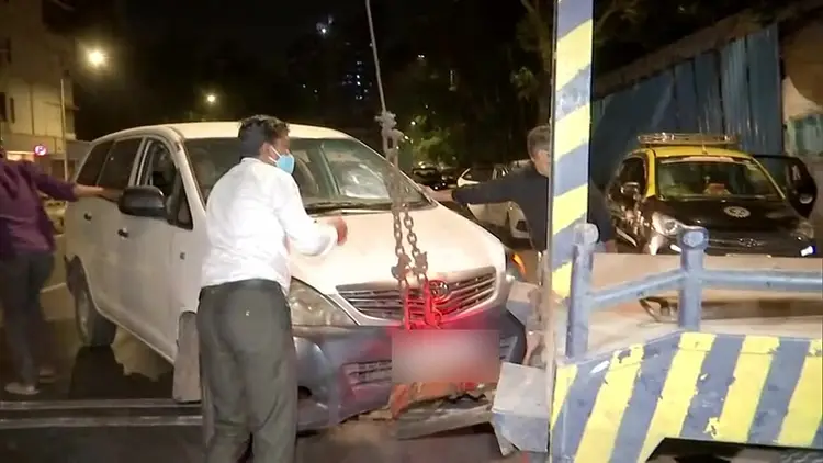 Probe into Ambani security scare: NIA seizes Innova car