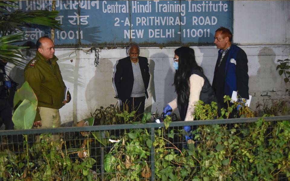 Blast near Israel embassy in Delhi, search operation underway