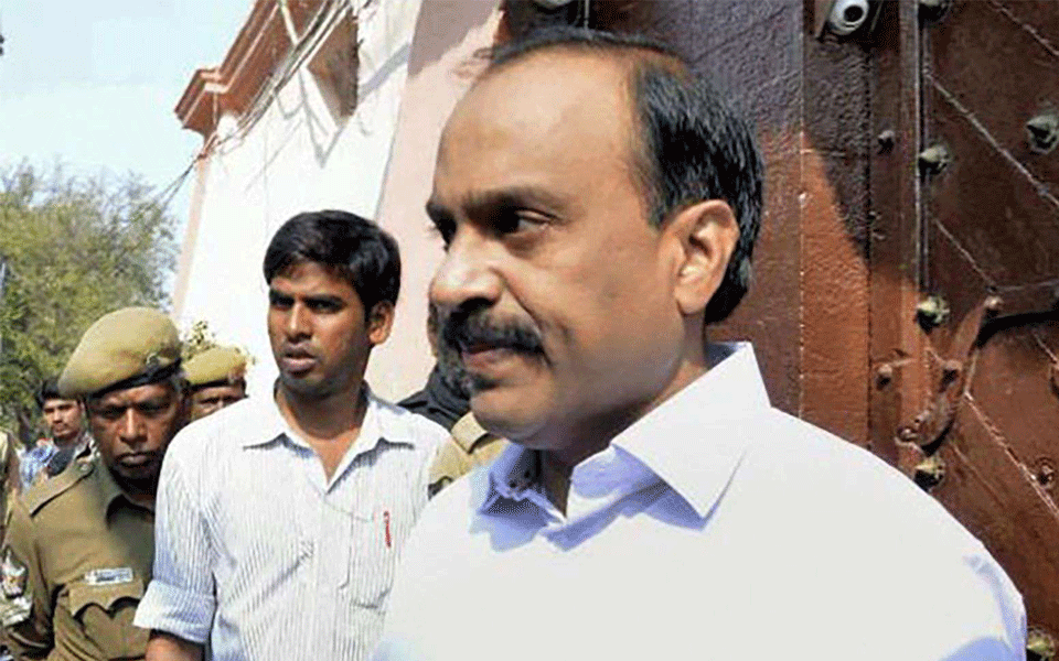 Mining scam: SC permits Ex-Karnataka minister Gali Janardhana Reddy to visit ailing father-in-law