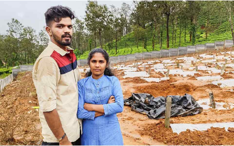 Kerala bids tearful adieu to Jenson, selfless fiance who stood by lover in Wayanad tragedy