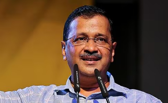 Kejriwal slams Centre over Delhi 'triple murder'