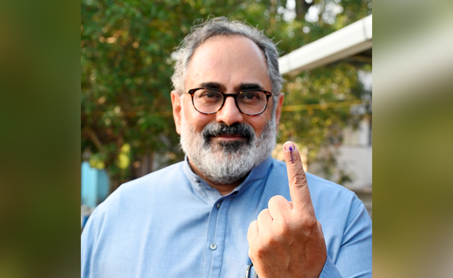 Voting begins in key Kerala local body elections, polling close to 15 pc after 2 hours