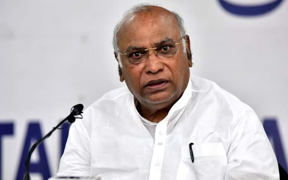 INDIA bloc meeting: Mamata & Kejriwal propose Kharge as PM face; 'let's win first', says Cong chief