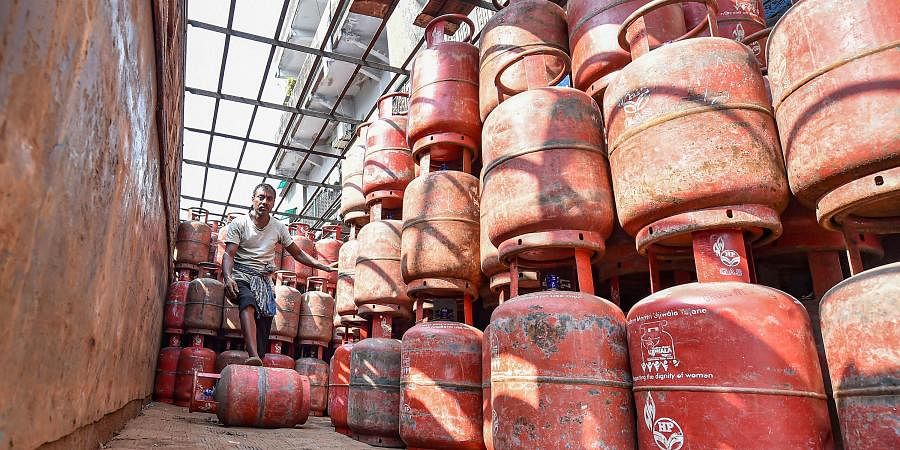 Commercial LPG cylinder price reduced by Rs 102.50 per cylinder