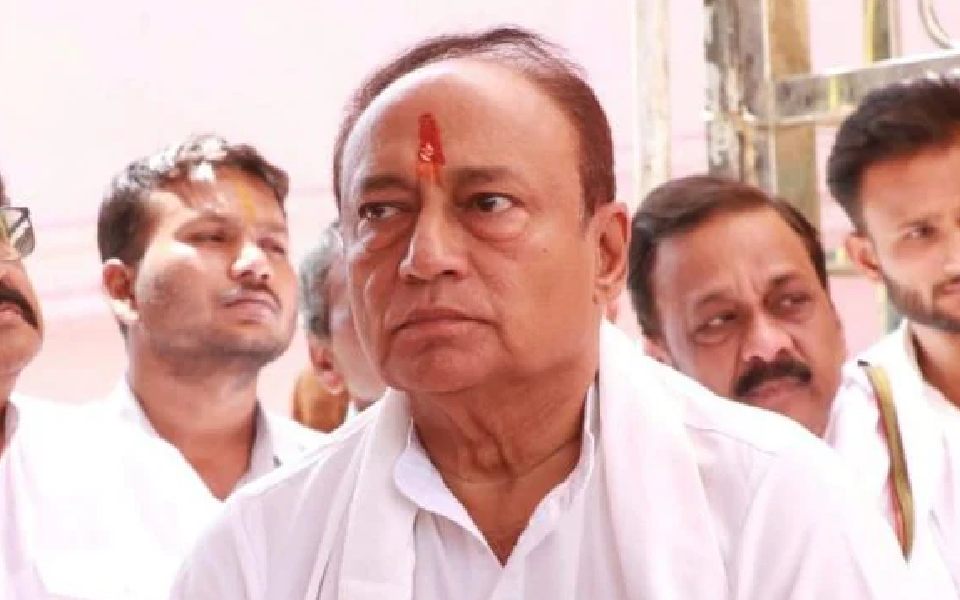 Congress expels Digvijaya Singh's brother for 6 years over remarks on Rahul Gandhi