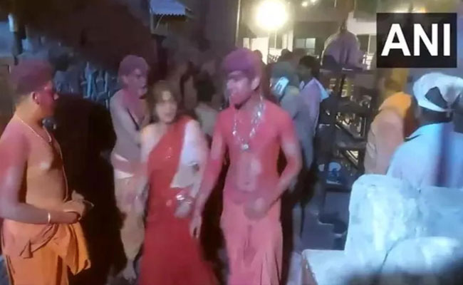 MP: 14 priests injured in fire in Ujjain's Mahakal Temple