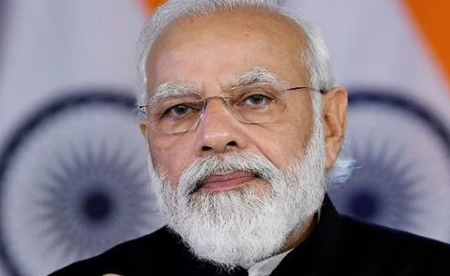 PM Modi unhappy with Telangana BJP MPs, says party falling behind Owaisi