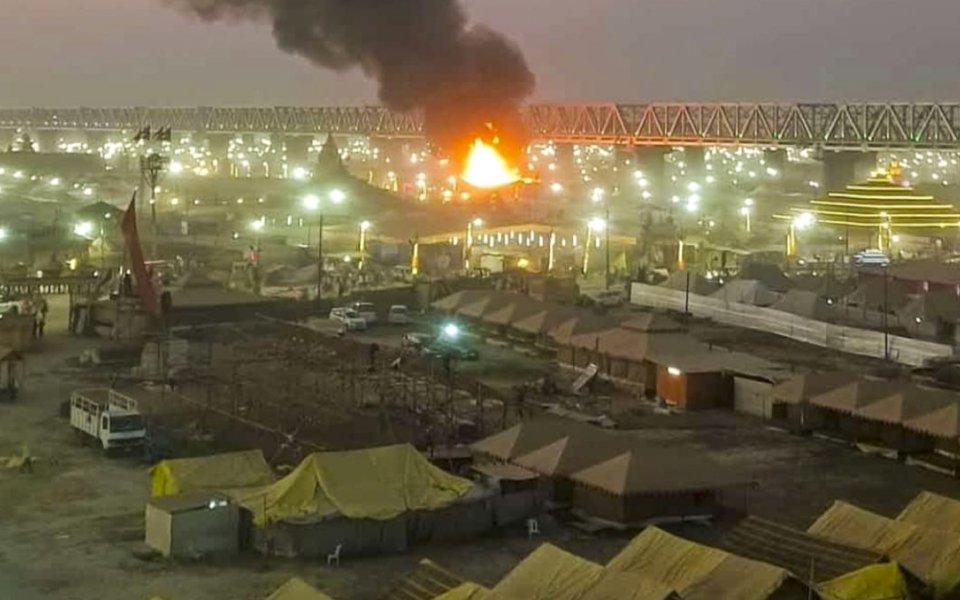 Fire engulfs seven tents in Maha Kumbh, no casualties