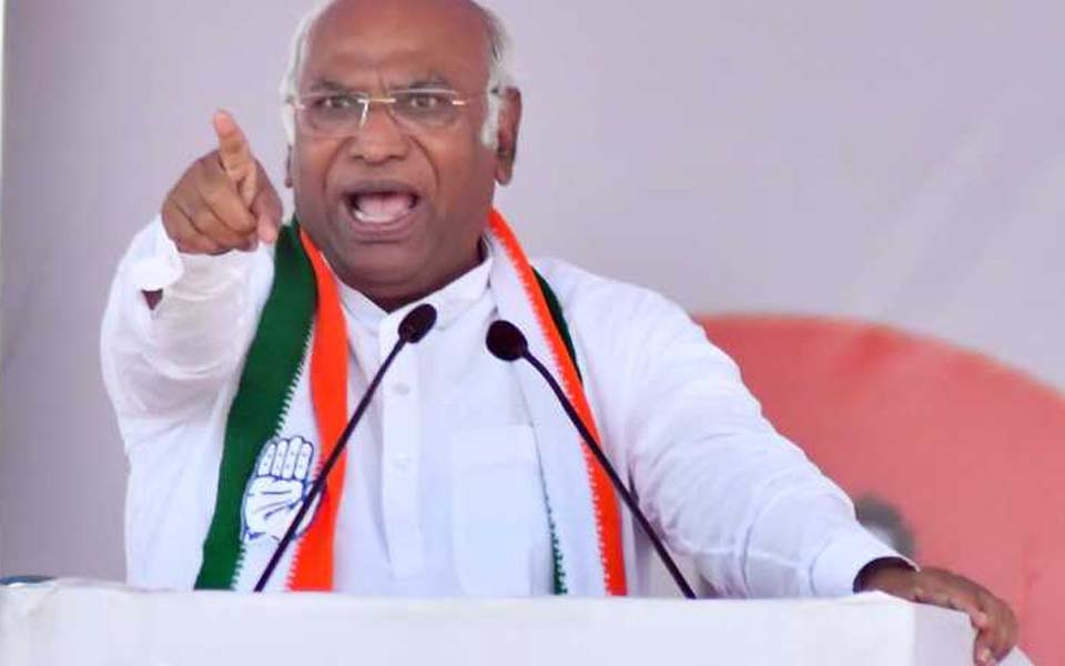 BJP want to finish the Constitution: Mallikarjun Kharge