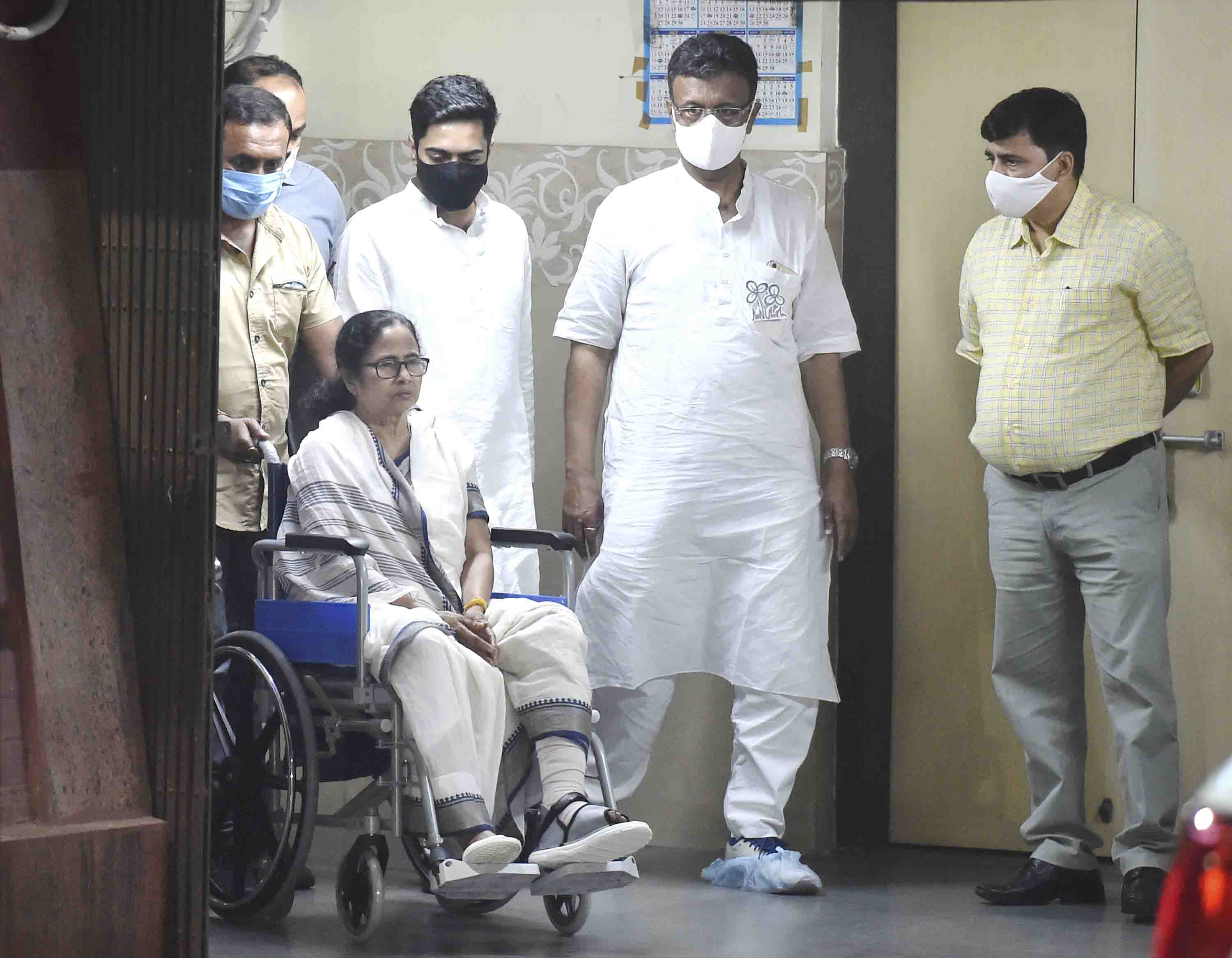 Wheelchair-bound Mamata Banerjee discharged from hospital