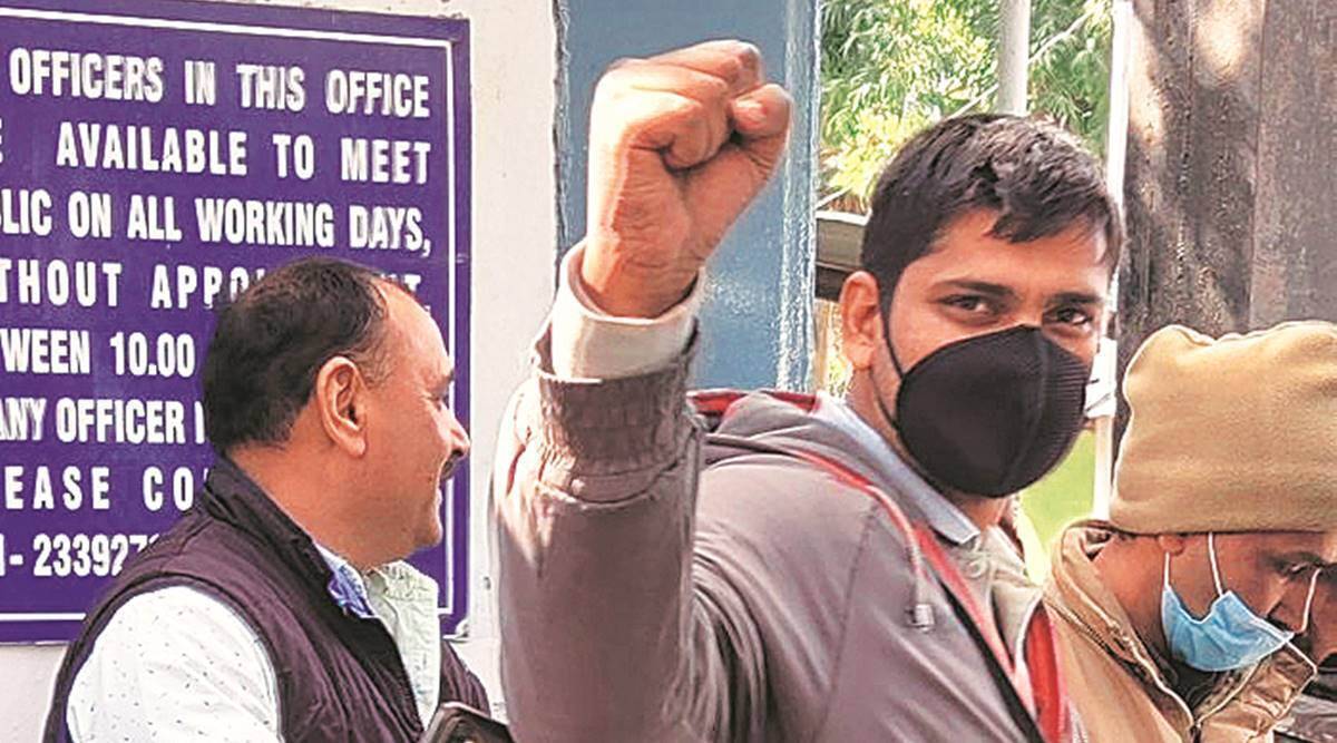 Farmers' protest: Delhi court grants bail to journalist Mandeep Punia