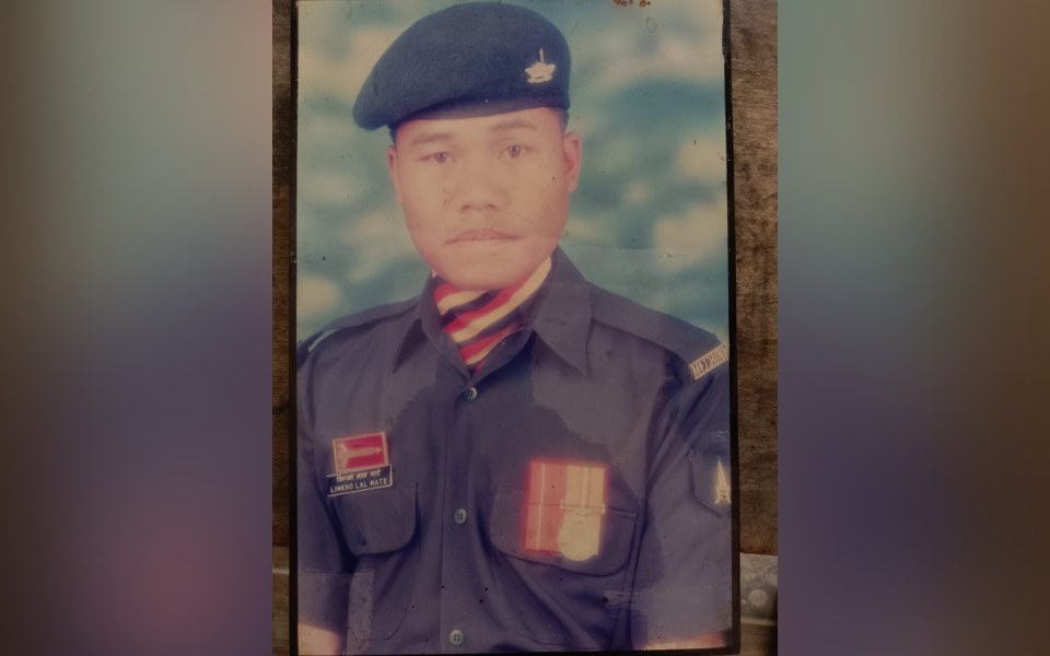 Ex-serviceman found dead in Manipur