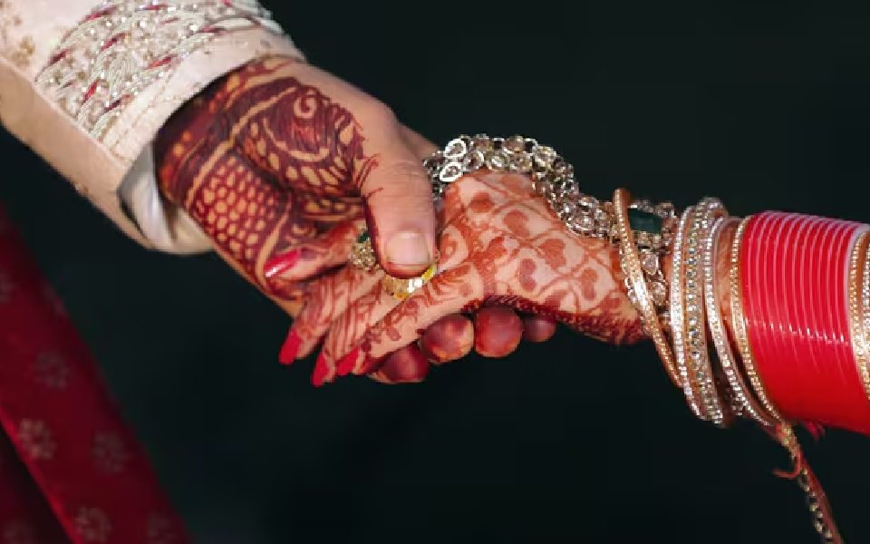 UP woman marries brother-in-law after husband leaves for Mumbai seeking work