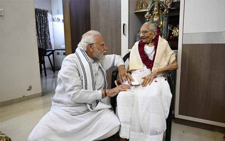 Every Eid she made his favourite food: PM Modi remembers a friend in mother's b'day post