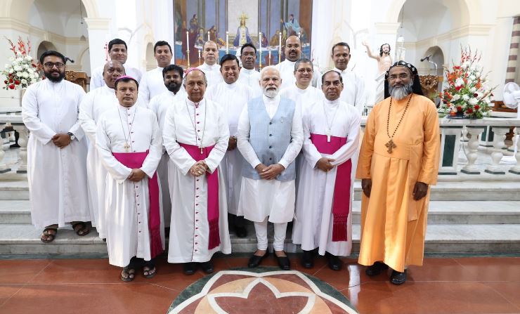 PM Modi visits Delhi church on Easter