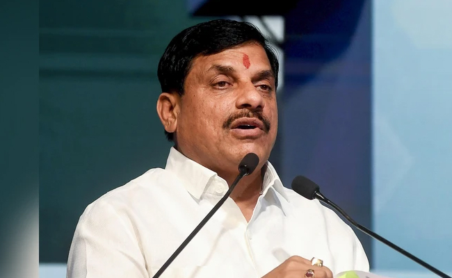 After water contamination tragedy, MP CM orders safe supply for all