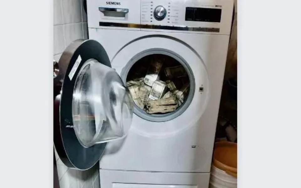 FEMA case: ED seizes Rs 2.54 crore in cash including wads hidden in washing machine