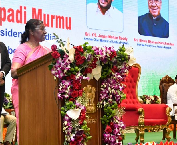 Nation will become 'viswaguru' in 25 years, says President Droupadi Murmu