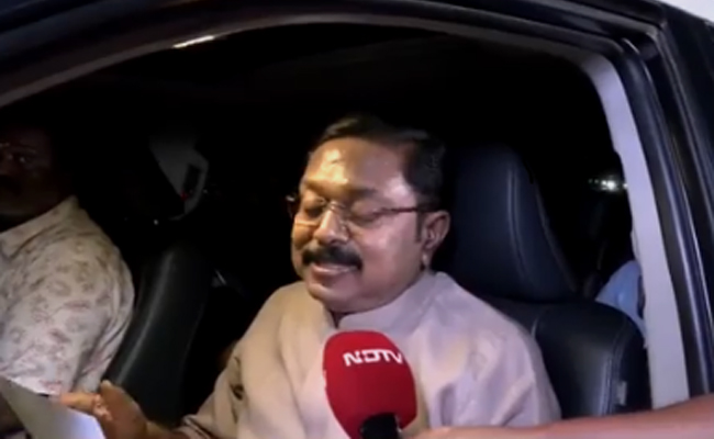 AMMK chief files plaint against TVK over 'forged' support letter