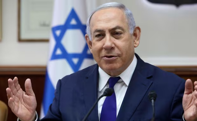 Netanyahu releases video from cafe, mocks at news of his death