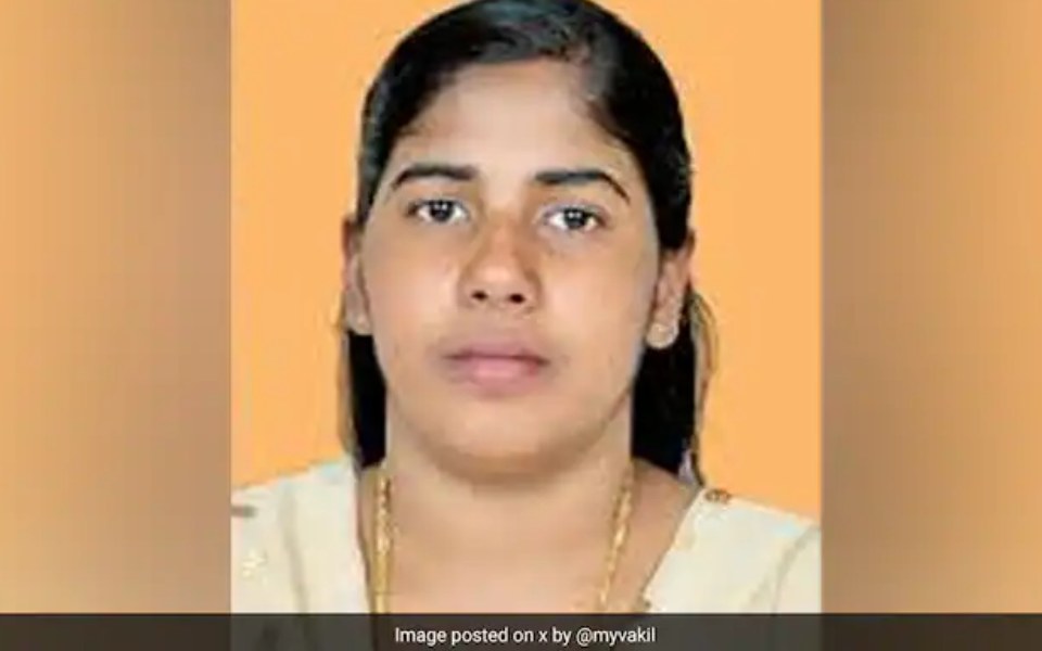 HC permits mother of Kerala woman to travel to Yemen to save daughter from gallows