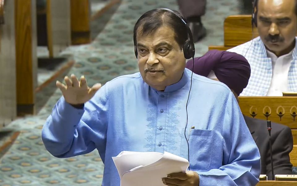 People neither have respect nor fear of law: Gadkari in LS on deaths in road accidents