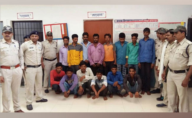 Accused of celebrating Pakistani cricket victory, MP Courts acquits 17 Muslim men after six years