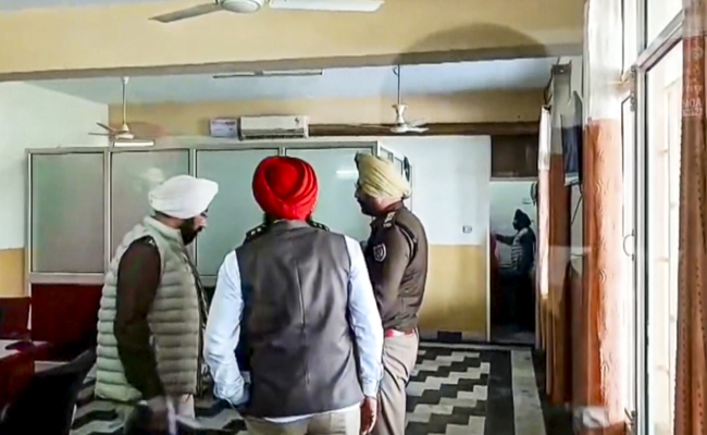 Punjab: Law student kills woman classmate inside classroom, then shoots himself