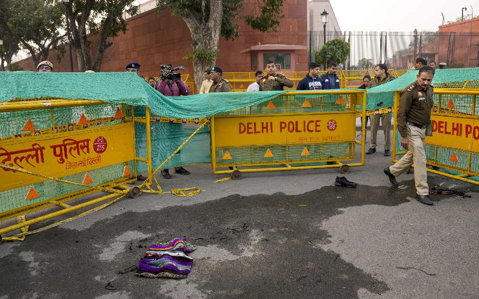 Man sets himself on fire near Parliament, hospitalised with 95 pc burns