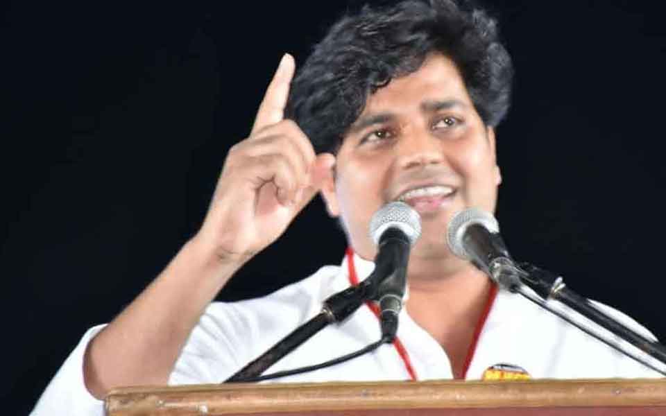 Poet Imran Pratapgarhi booked for "provocative" speech at anti-CAA event in Hyderabad
