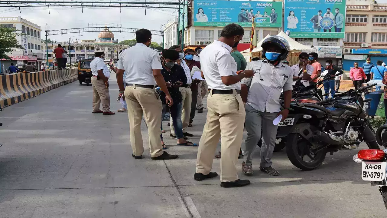 People caught for overspeeding, drunken driving in Punjab to do community service or donate blood