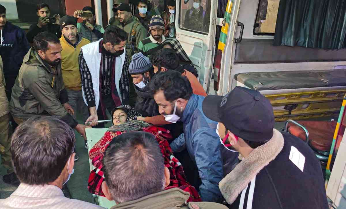 Rajouri deaths: Leaves of doctors, paramedics cancelled to deal with mysterious deaths in J&K