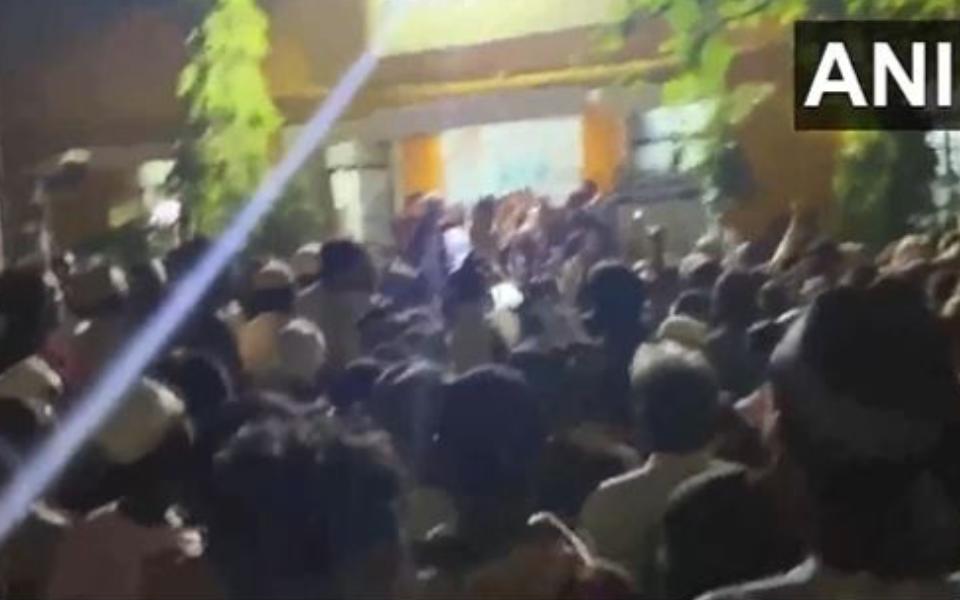 Word 'Ram' found written on mosque wall in Maharashtra town; FIR lodged