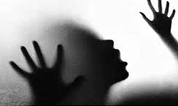 Teenage girl dies after gang rape in UP village